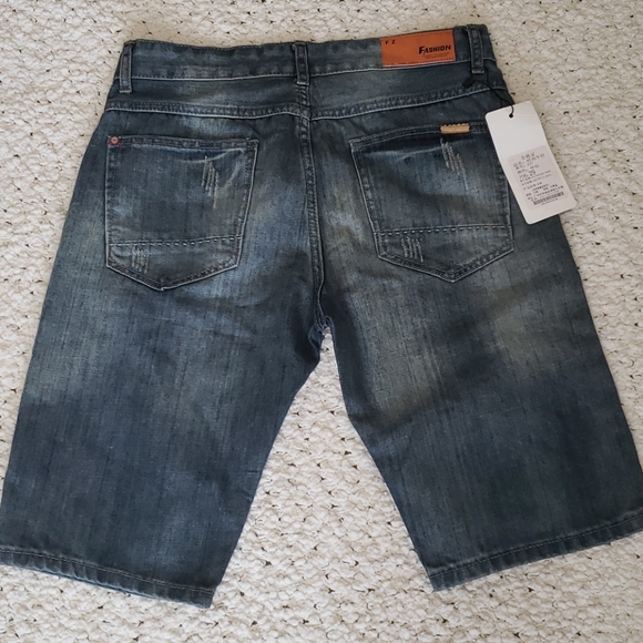 NWT Distressed Long Denim Shorts by FASHION sz 29 - Picture 2 of 3